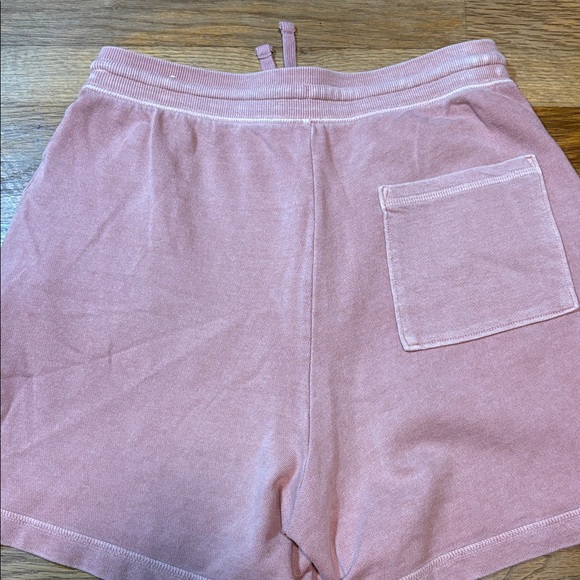 OLD NAVY sweat shorts - Picture 5 of 8